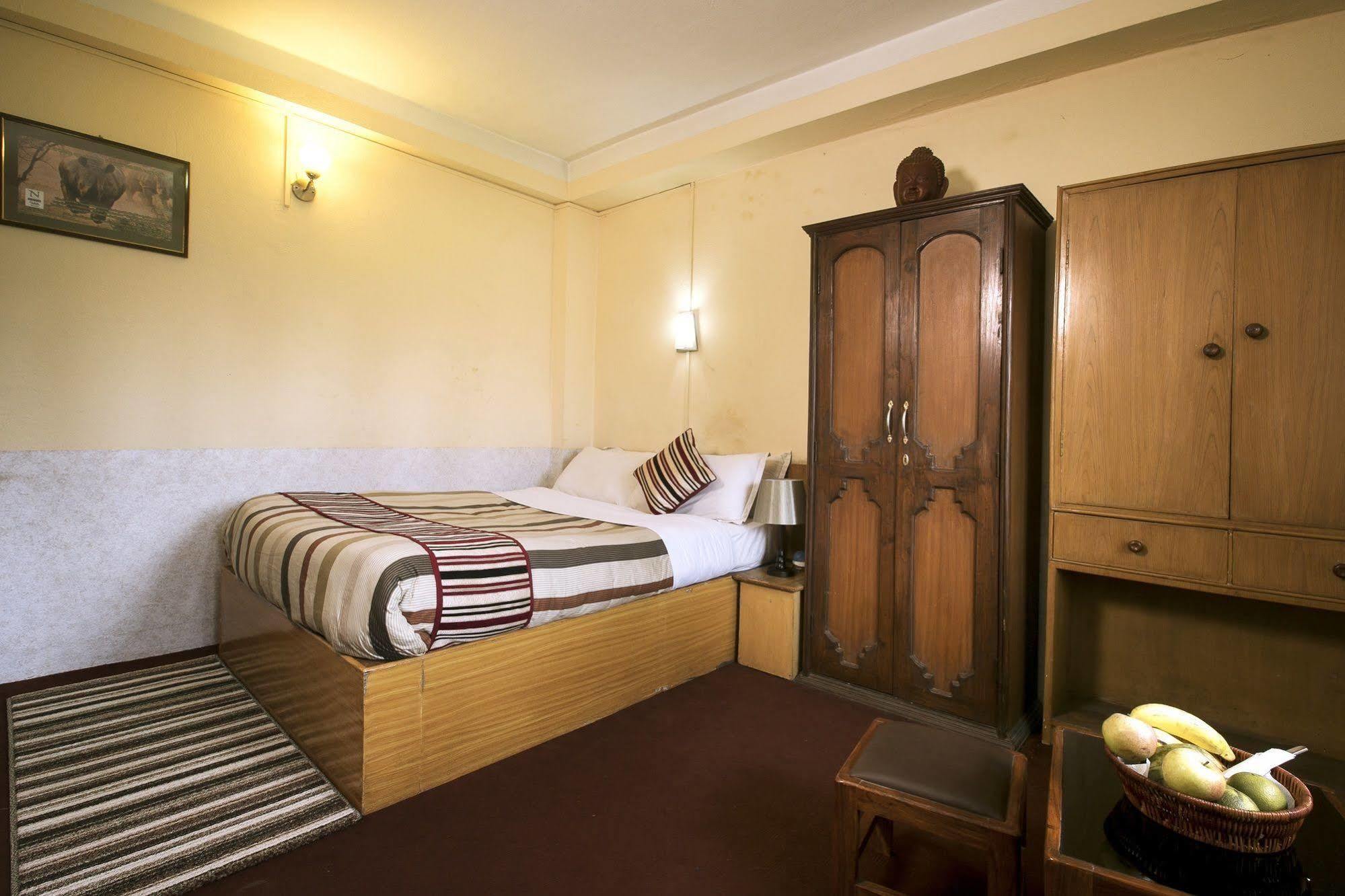 Sauraha Nana Hotel מראה חיצוני תמונה